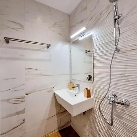 Blumar 2 In Super Center Apartamento Burgas